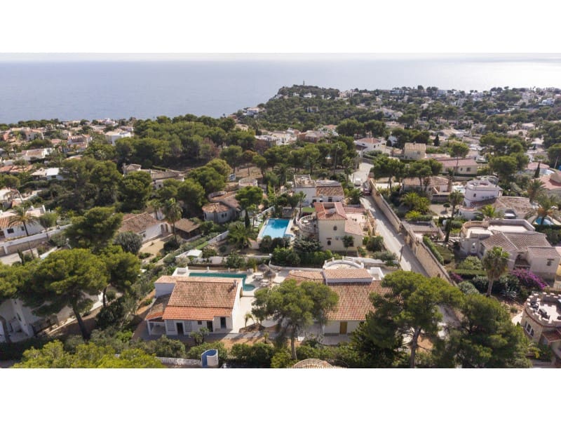 4 slaapkamer Villa te koop in Javea / Xabia met zwembad garage - € 1.595.000 (Ref: 9416230)