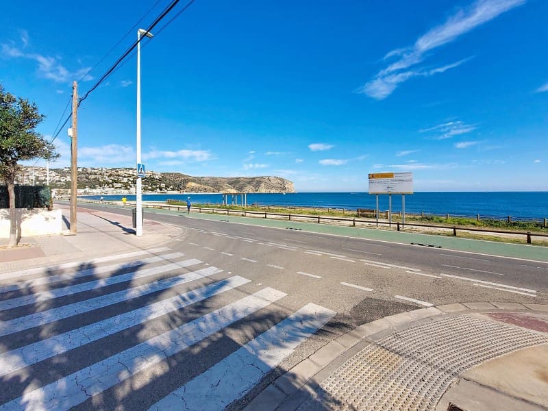 2 makuuhuone Asunto myytävänä paikassa Javea / Xabia mukana uima-altaan 
autotalli - 470 000 € (Ref: 9427473)