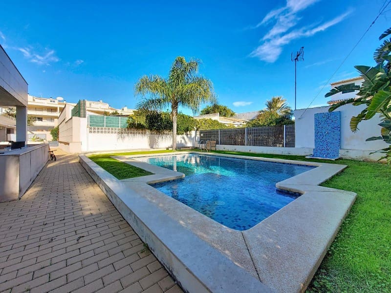 2 makuuhuone Asunto myytävänä paikassa Javea / Xabia mukana uima-altaan 
autotalli - 470 000 € (Ref: 9427473)