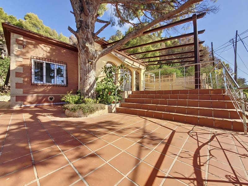 4 Zimmer Villa zu vermieten in Javea / Xabia mit Pool Garage - 2.200 € (Ref: 9452781)