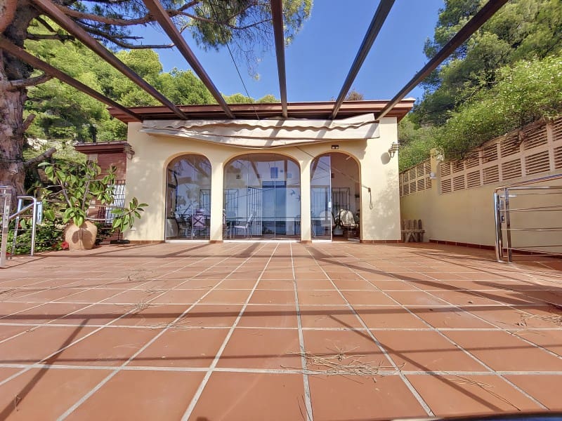 4 Zimmer Villa zu vermieten in Javea / Xabia mit Pool Garage - 2.200 € (Ref: 9452781)