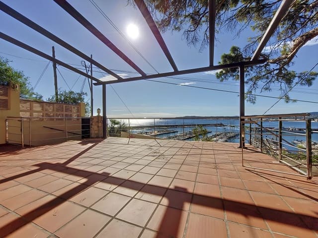 4 Zimmer Villa zu vermieten in Puerto, Javea / Xàbia mit Pool Garage - 2.200 € (Ref: 9452781)