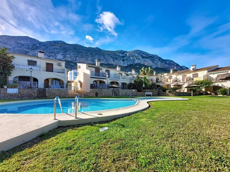 2 slaapkamer Huis te huur in Denia - € 1.050 (Ref: 9568626)