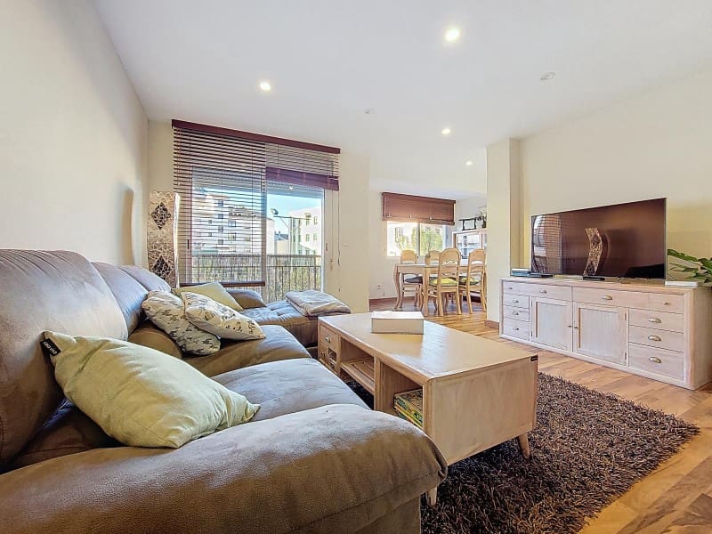 3 sovrum Lägenhet att hyra i Denia - 1 200 € (Ref: 9637312)