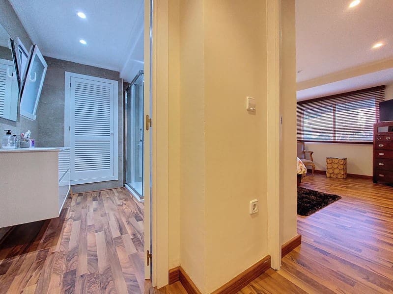 3 sovrum Lägenhet att hyra i Denia - 1 200 € (Ref: 9637312)