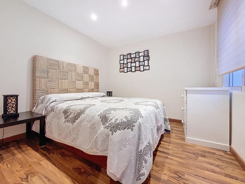 3 sovrum Lägenhet att hyra i Denia - 1 200 € (Ref: 9637312)