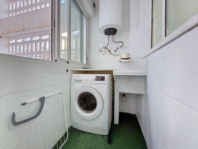 3 sovrum Lägenhet att hyra i Denia - 1 200 € (Ref: 9637312)