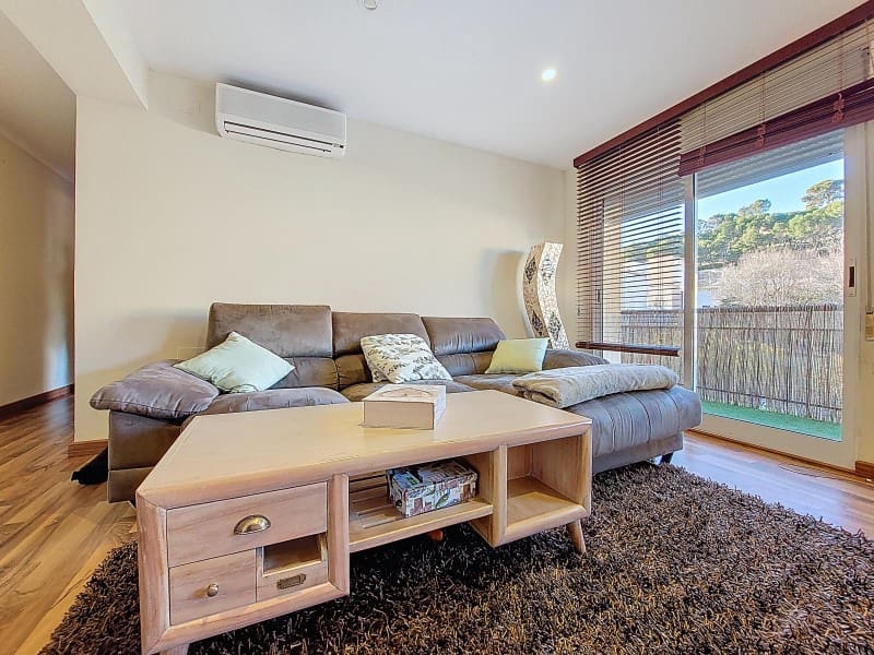 3 sovrum Lägenhet att hyra i Denia - 1 200 € (Ref: 9637312)