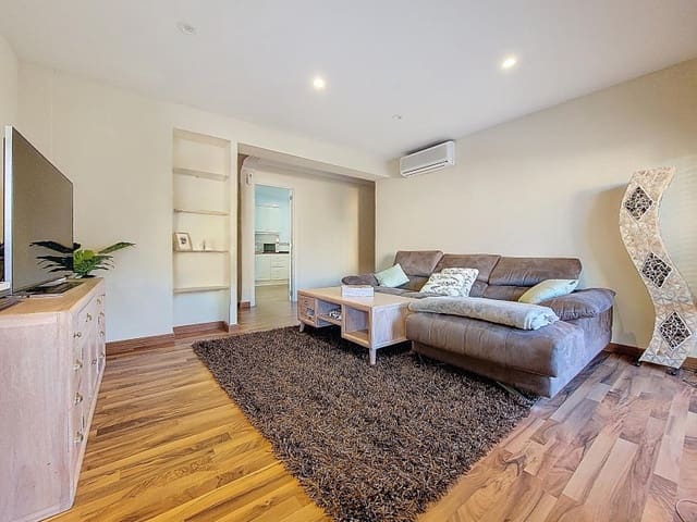 3 sovrum Lägenhet att hyra i Centro Urbano, Dénia - 1 200 € (Ref: 9637312)