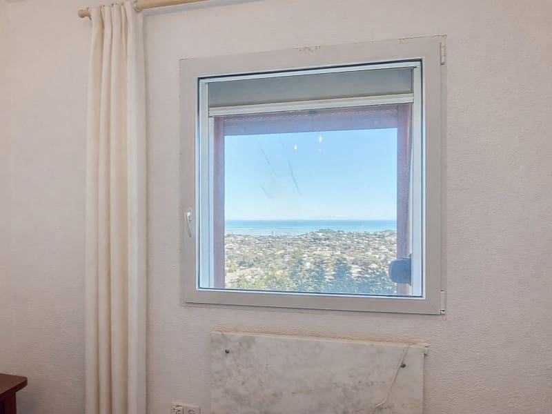 5 bedroom Villa for sale in Denia with pool garage - € 550,000 (Ref: 9772851)