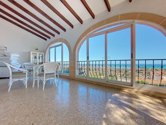 5 bedroom Villa for sale in El Montgó, Dénia with pool garage - € 550,000 (Ref: 9772851)