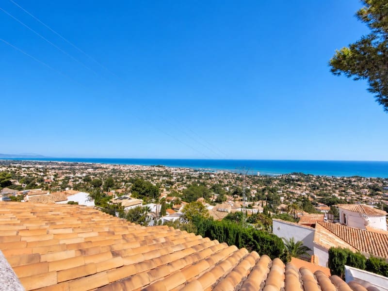 5 sypialnia Willa na sprzedaż w Denia z basenem garażem - 550 000 € (Ref: 9772851)