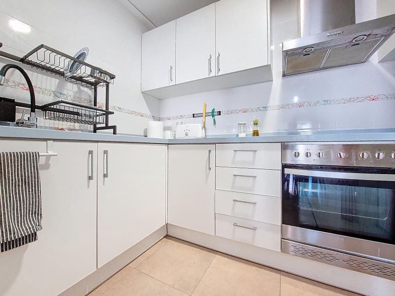 2 slaapkamer Flat te huur in Denia - € 875 (Ref: 9806309)