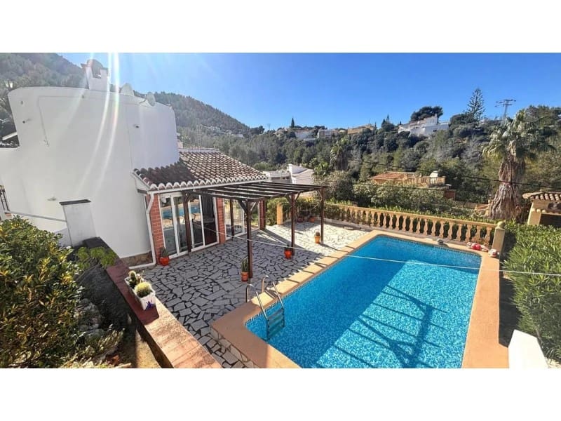 2 Zimmer Villa zu verkaufen in Denia mit Pool - 425.000 € (Ref: 9826589)