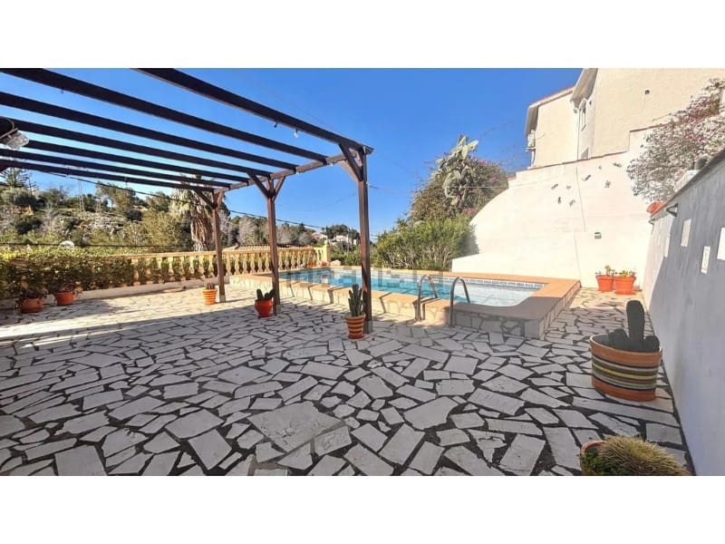 2 Zimmer Villa zu verkaufen in Denia mit Pool - 425.000 € (Ref: 9826589)