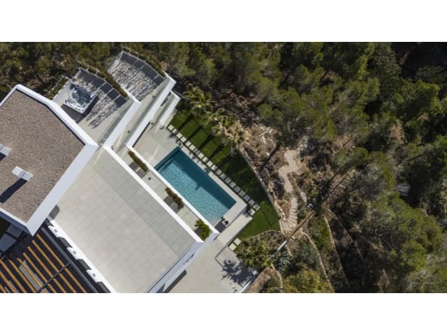 Chalet de 4 habitaciones en Altea la Vella, Altea en venta con garaje - 2.250.000 € (Ref: 9831097)