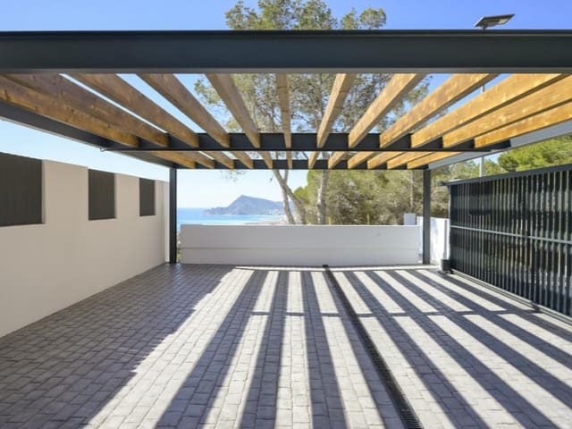 Chalet de 4 habitaciones en Altea la Vella, Altea en venta con garaje - 2.250.000 € (Ref: 9831097)