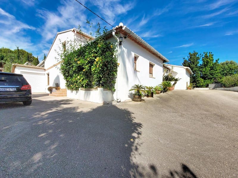 Finca/Casa Rural de 4 habitaciones en Pedreguer en venta con piscina garaje - 1.150.000 € (Ref: 9842783)
