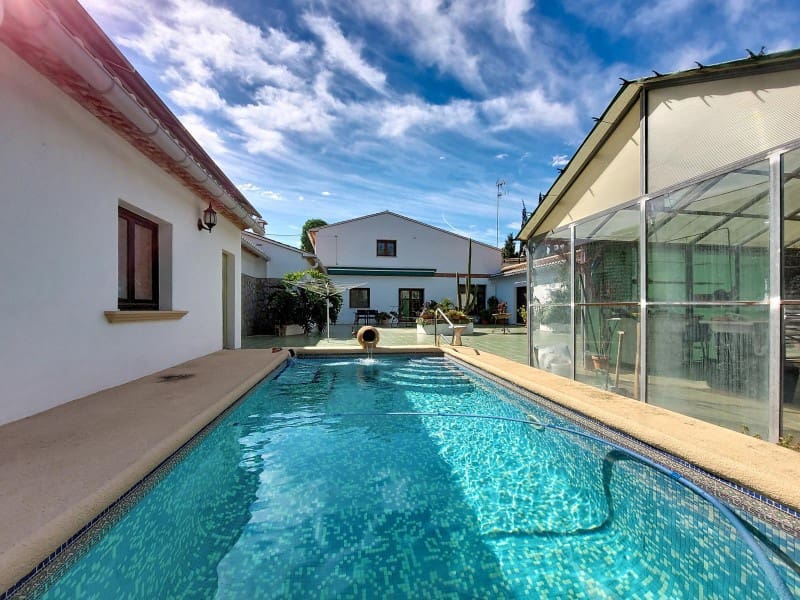 Finca/Casa Rural de 4 habitaciones en Pedreguer en venta con piscina garaje - 1.150.000 € (Ref: 9842783)