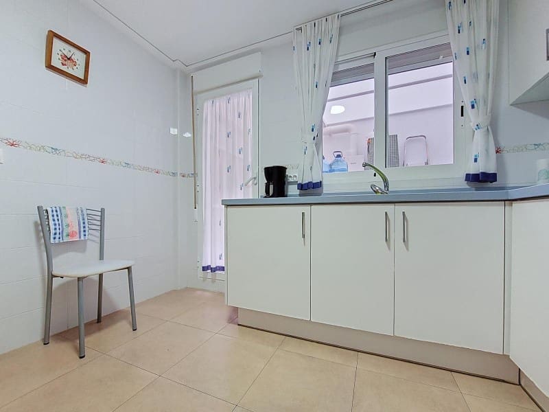 2 sypialnia Mieszkanie na sprzedaż w Denia - 185 000 € (Ref: 9899283)