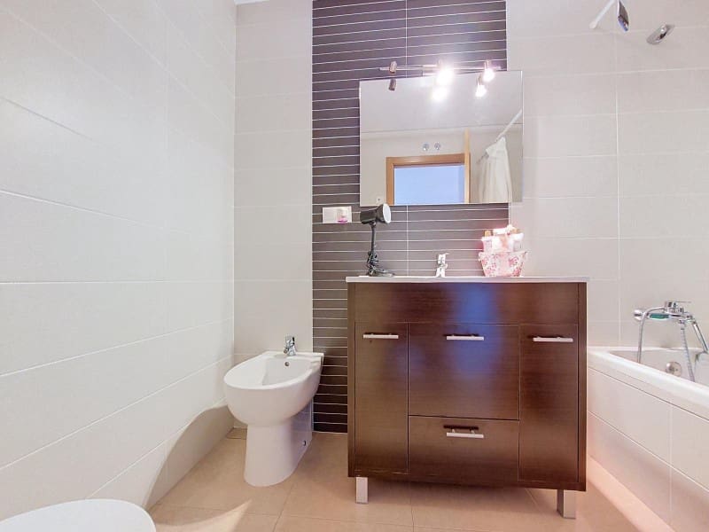 2 sypialnia Mieszkanie na sprzedaż w Denia - 185 000 € (Ref: 9899283)