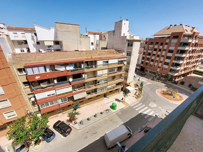 4 makuuhuone Asunto myytävänä paikassa Denia - 220 000 € (Ref: 9920075)