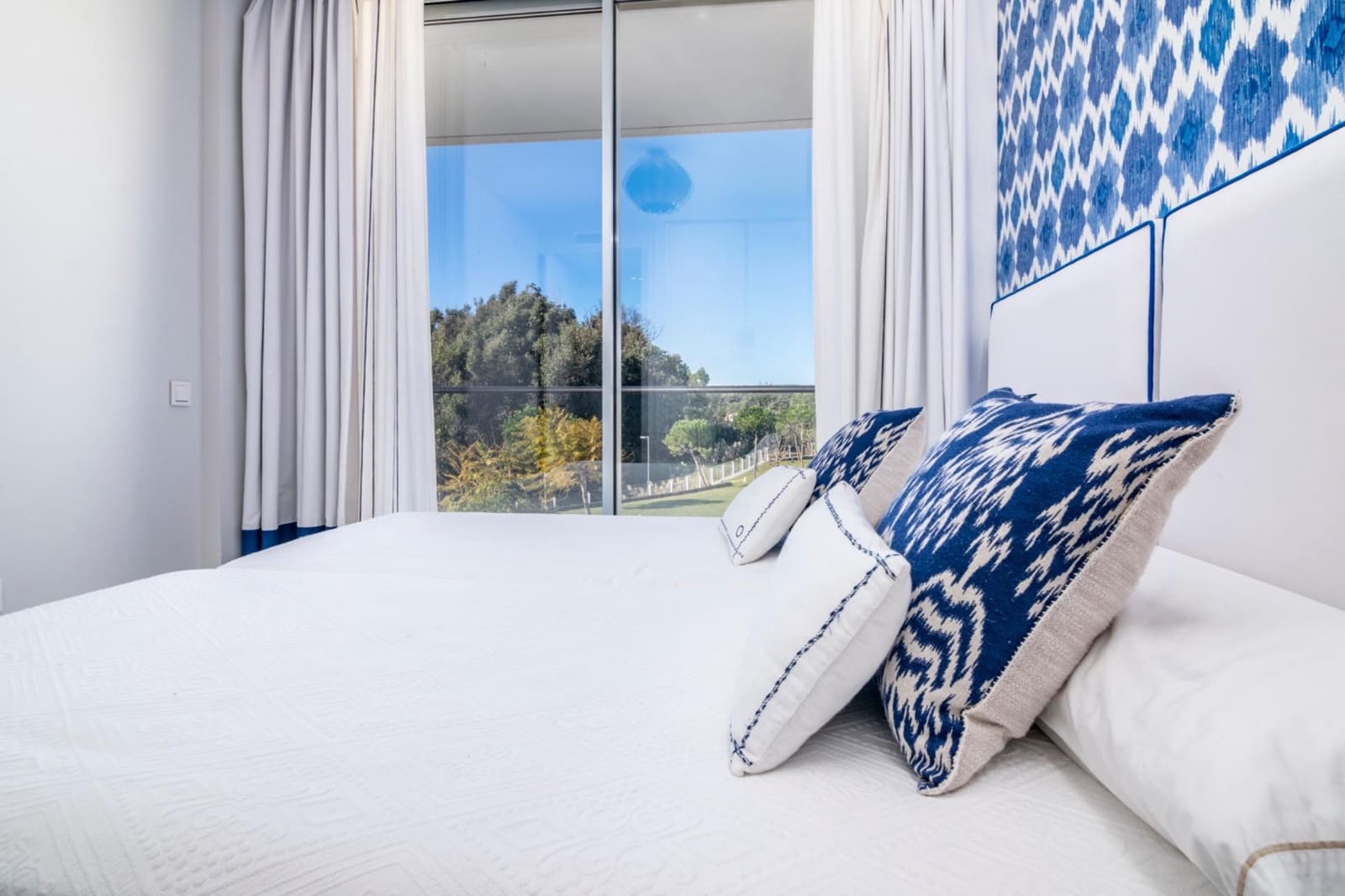 2 camera da letto Appartamento da affittare in Estepona con piscina garage - 3.800 € (Rif: 10037540)