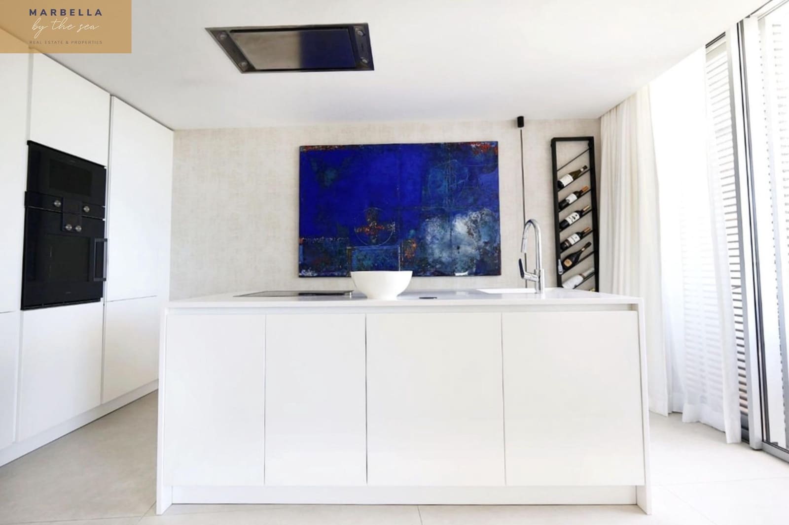 4 slaapkamer Appartement te koop in Estepona met zwembad garage - € 1.700.000 (Ref: 10068065)
