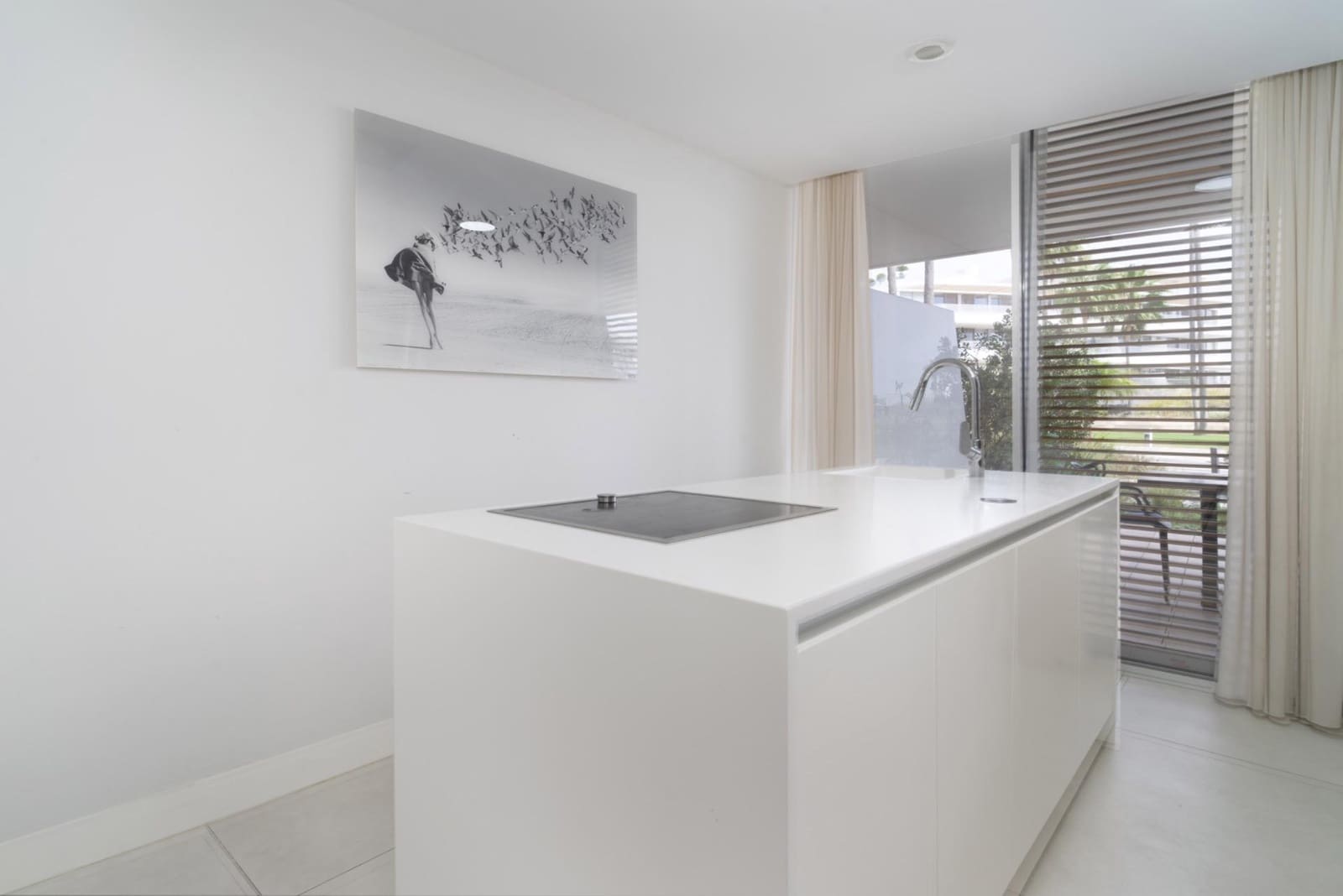 Apartamento Playa de 3 habitaciones en Estepona en venta con piscina garaje - 895.000 € (Ref: 10159846)