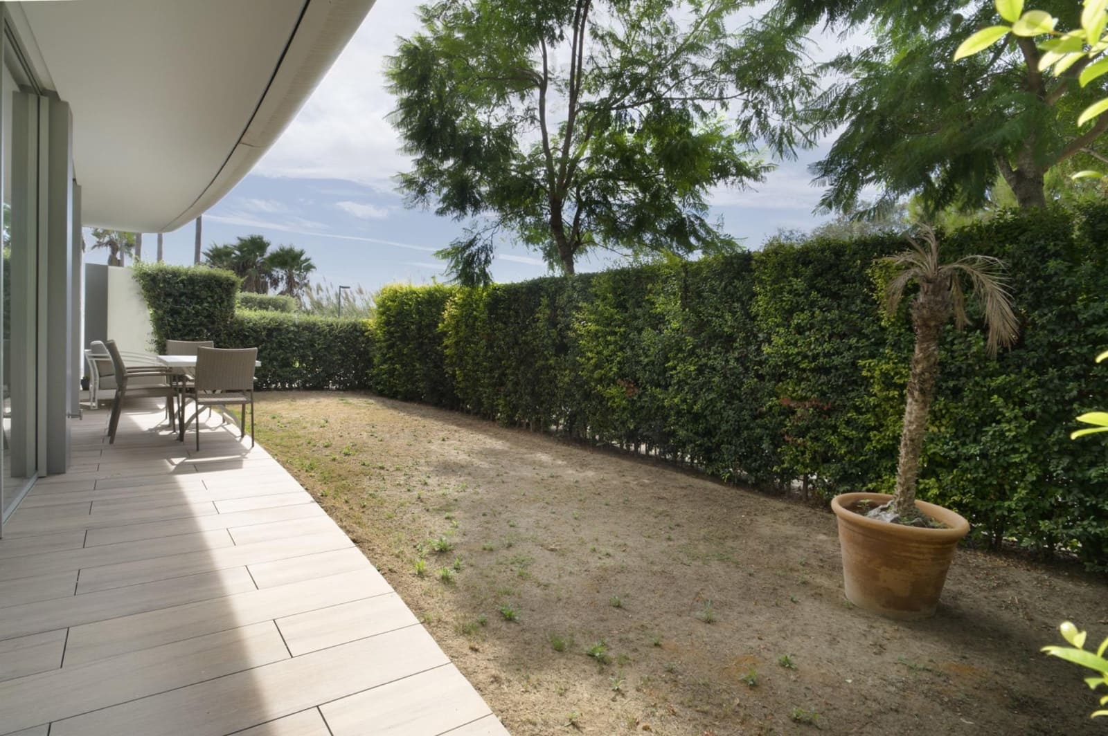 Apartamento Playa de 3 habitaciones en Estepona en venta con piscina garaje - 895.000 € (Ref: 10159846)