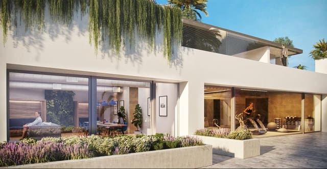 Piso de 4 habitaciones en Estepona en venta con piscina garaje - 676.500 € (Ref: 8093390)