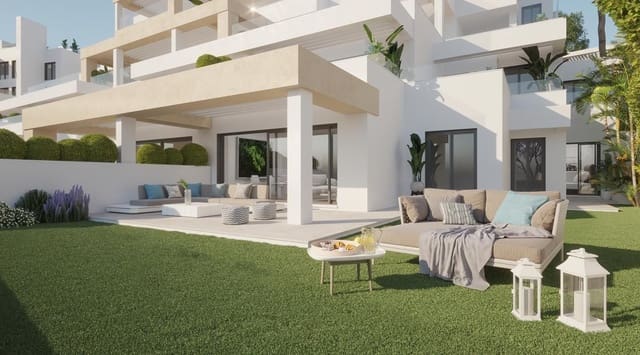 Piso de 4 habitaciones en Estepona en venta con piscina garaje - 676.500 € (Ref: 8093390)