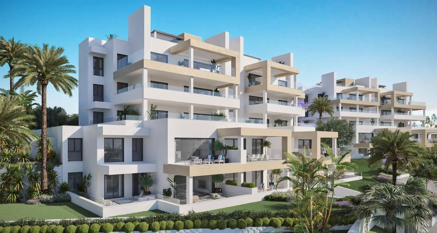 4 bedroom Flat for sale in Estepona with pool garage - € 676,500 (Ref: 8093390)