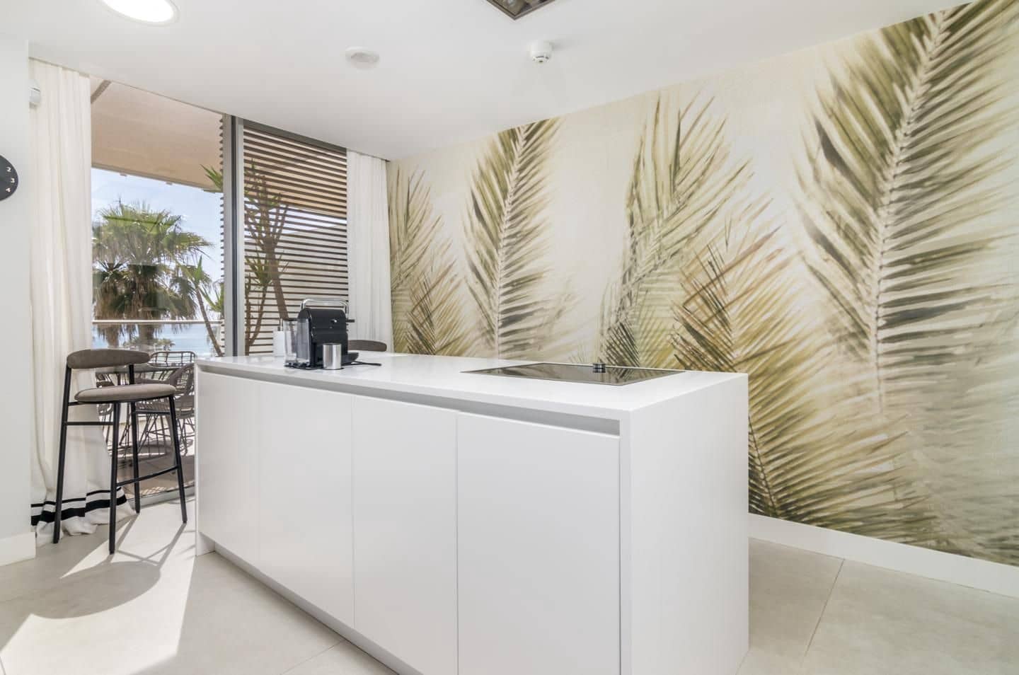 3 soverom Leilighet til salgs i Estepona med svømmebasseng garasje - € 1 145 000 (Ref: 8101494)