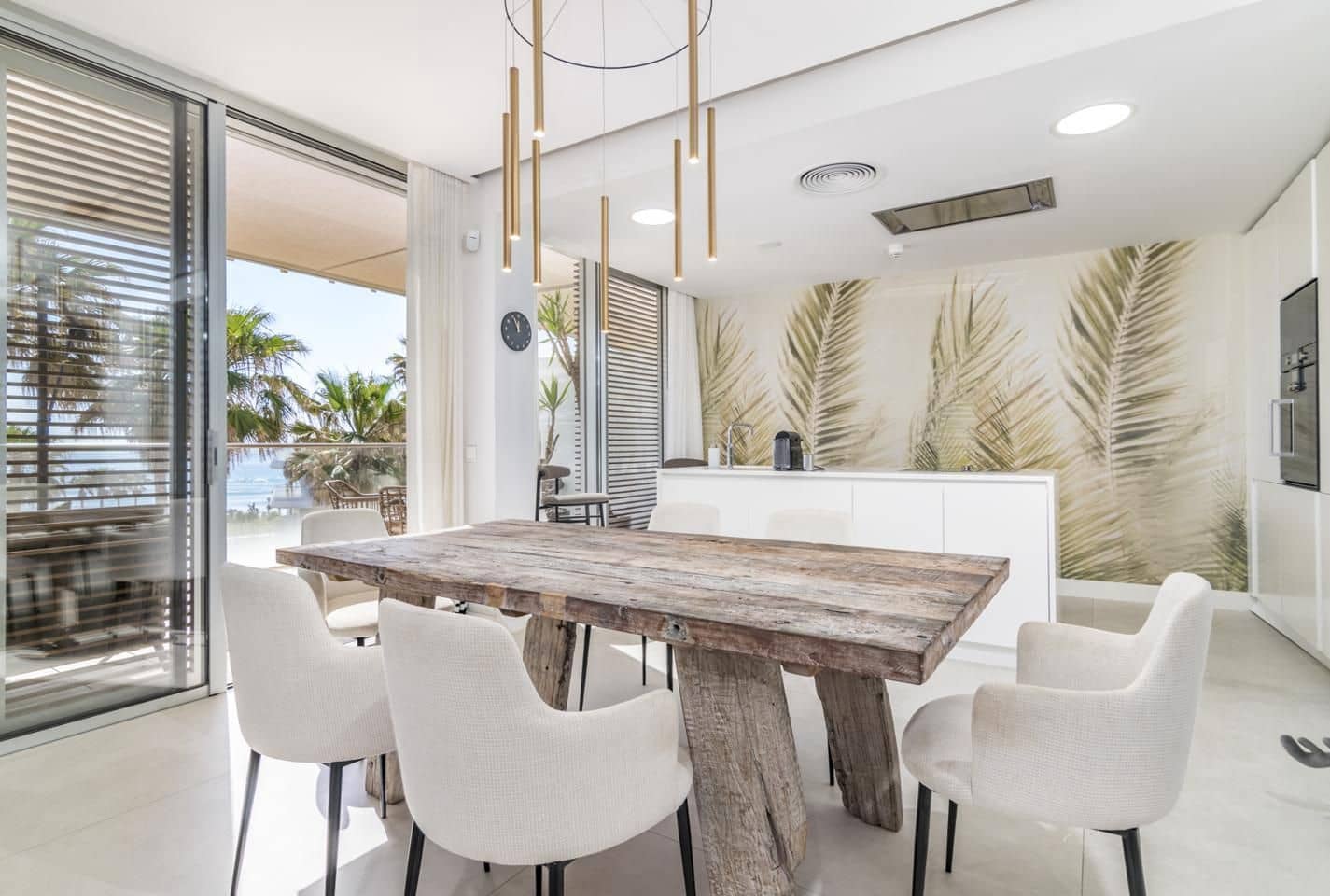 3 soverom Leilighet til salgs i Estepona med svømmebasseng garasje - € 1 145 000 (Ref: 8101494)