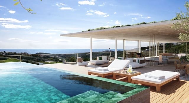 Piso de 2 habitaciones en Casares en venta con garaje - 2.500.000 € (Ref: 8220738)