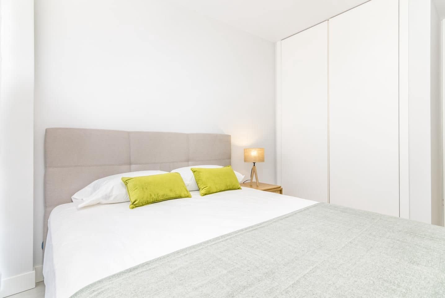 3 quarto Apartamento para venda em Estepona com piscina garagem - 1 449 500 € (Ref: 8377765)