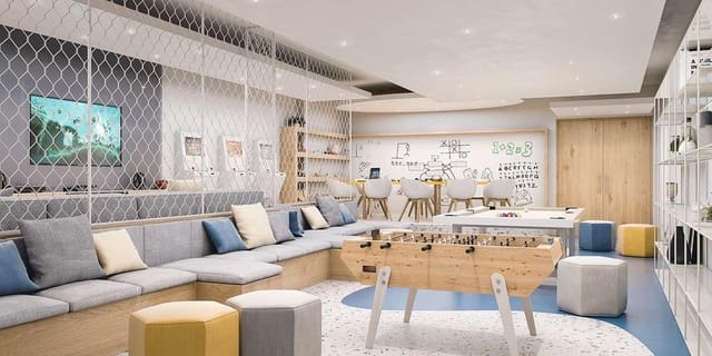 Piso de 2 habitaciones en Estepona en venta con piscina garaje - 419.000 € (Ref: 8599616)