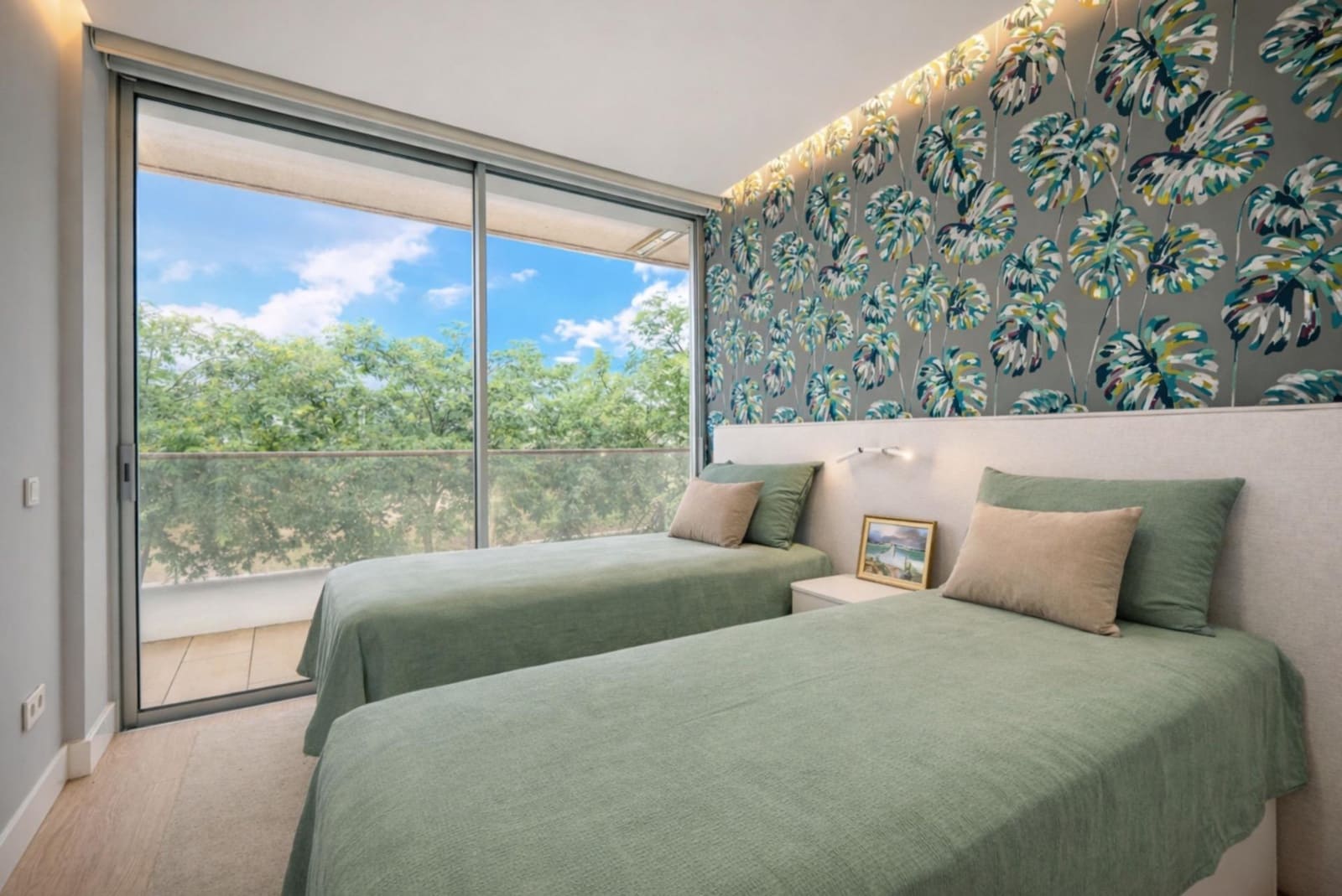 4 slaapkamer Flat te koop in Estepona met zwembad garage - € 1.350.000 (Ref: 8670589)