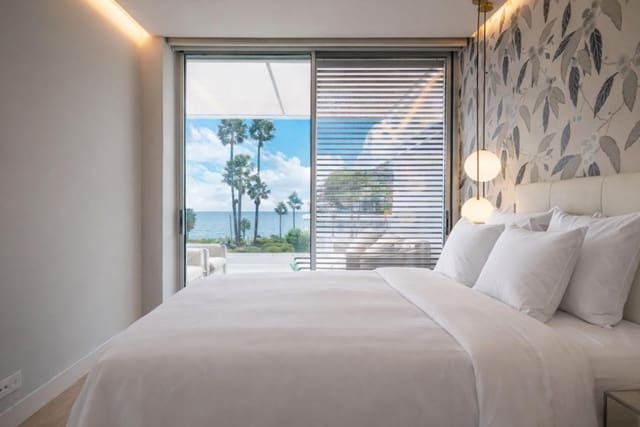 4 soverom Leilighet til salgs i Estepona med svømmebasseng garasje - € 1 350 000 (Ref: 8670589)