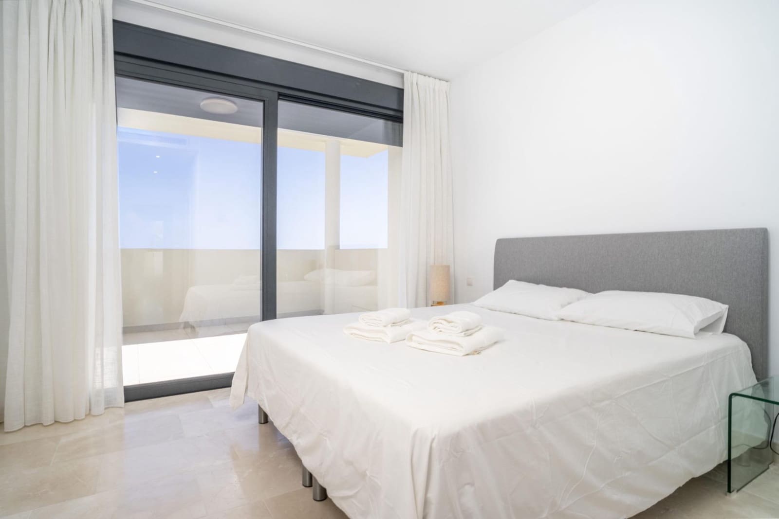 3 soveværelse Penthouse til salg i Casares med swimmingpool garage - € 1.150.000 (Ref: 8699738)