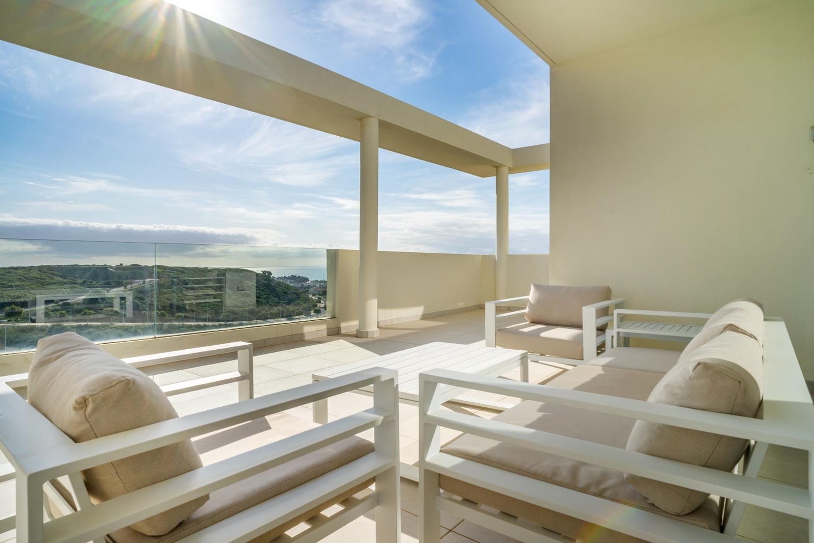 3 soveværelse Penthouse til salg i Casares med swimmingpool garage - € 1.150.000 (Ref: 8699738)