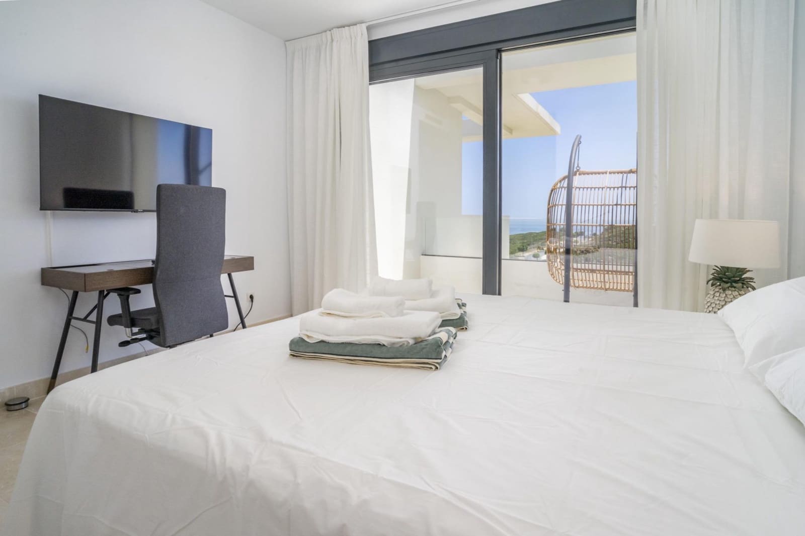 3 soveværelse Penthouse til salg i Casares med swimmingpool garage - € 1.150.000 (Ref: 8699738)