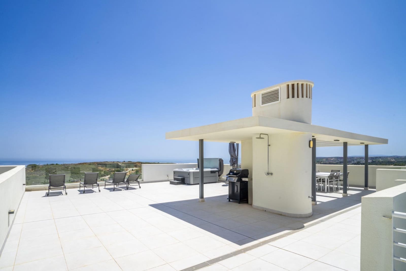 3 soveværelse Penthouse til salg i Casares med swimmingpool garage - € 1.150.000 (Ref: 8699738)