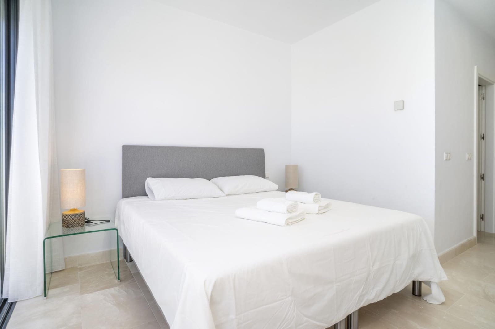 3 soveværelse Penthouse til salg i Casares med swimmingpool garage - € 1.150.000 (Ref: 8699738)