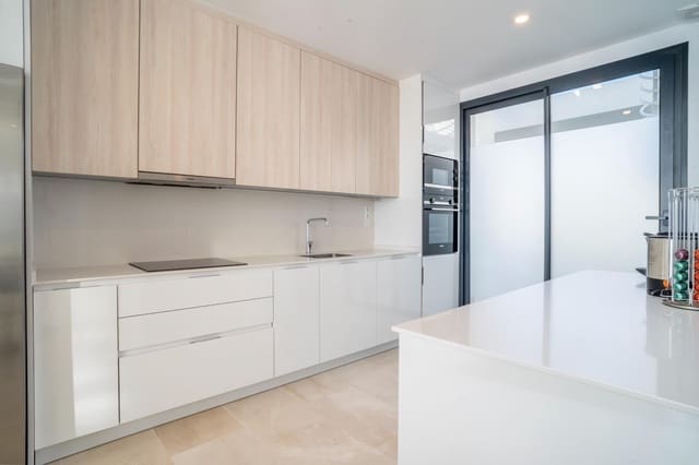 3 slaapkamer Penthouse te koop in Casares met zwembad garage - € 1.150.000 (Ref: 8699738)