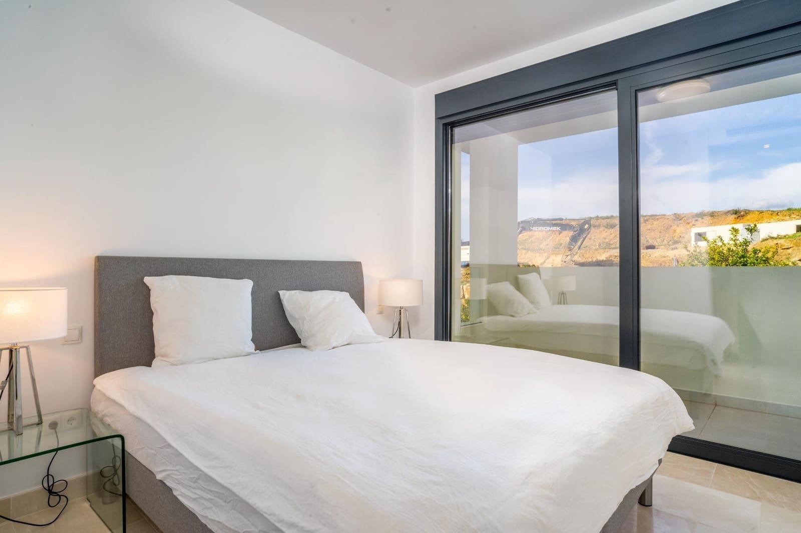 3 bedroom Apartment for holiday rental in Casares with garage - € 3,000 (Ref: 8855118)