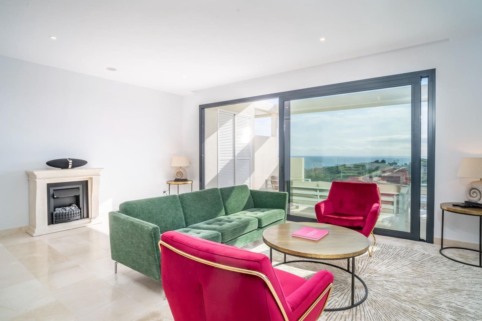 3 bedroom Apartment for holiday rental in Casares with garage - € 3,000 (Ref: 8855118)