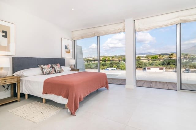 3 bedroom Apartment for holiday rental in Estepona with pool garage - € 3,000 (Ref: 8857218)