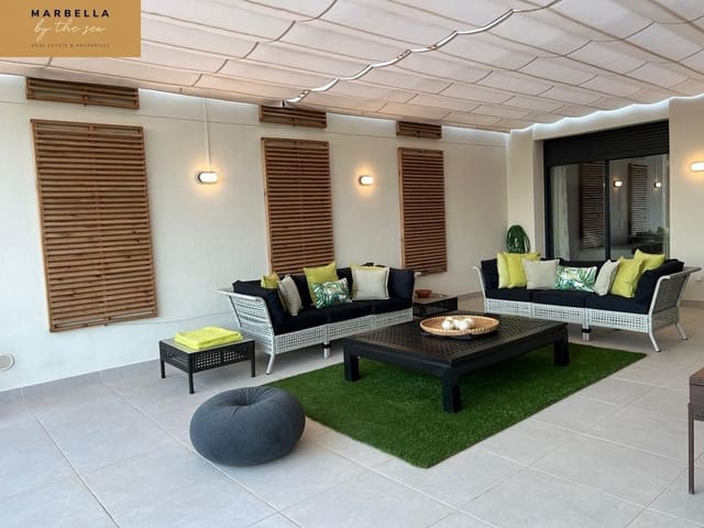 3 bedroom Terraced Villa for sale in Casares with pool garage - € 1,200,000 (Ref: 8936974)